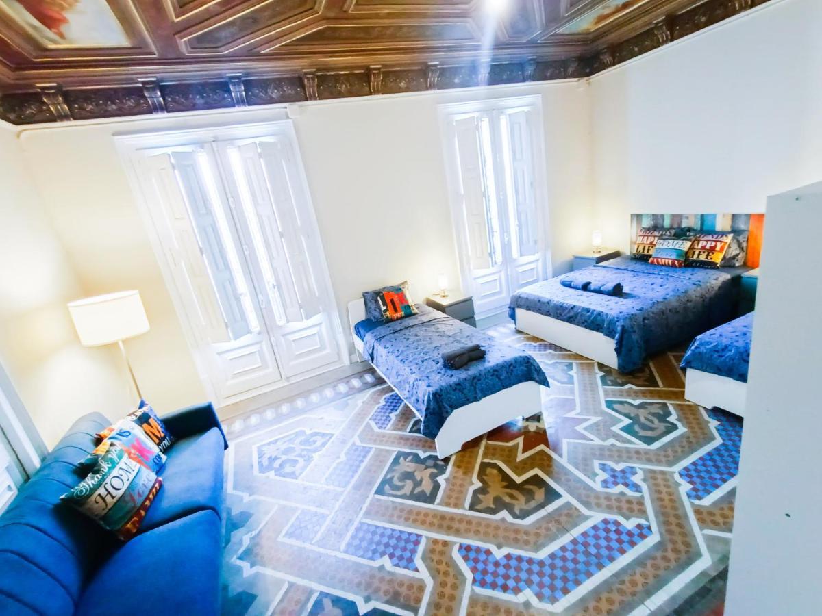 By Plaza Catalunya Rooms Barcelona Exteriér fotografie